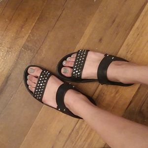 Grunge Flip-Flops